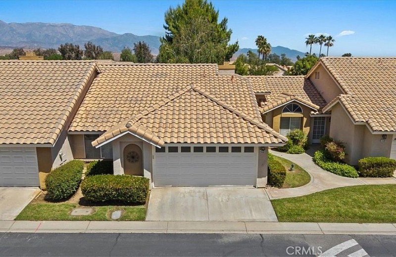 944 Hogan Ave, Banning, CA 92220