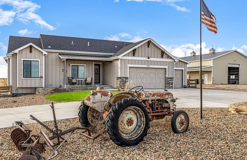7377 Van Sickle Street, Strasburg, CO 80136